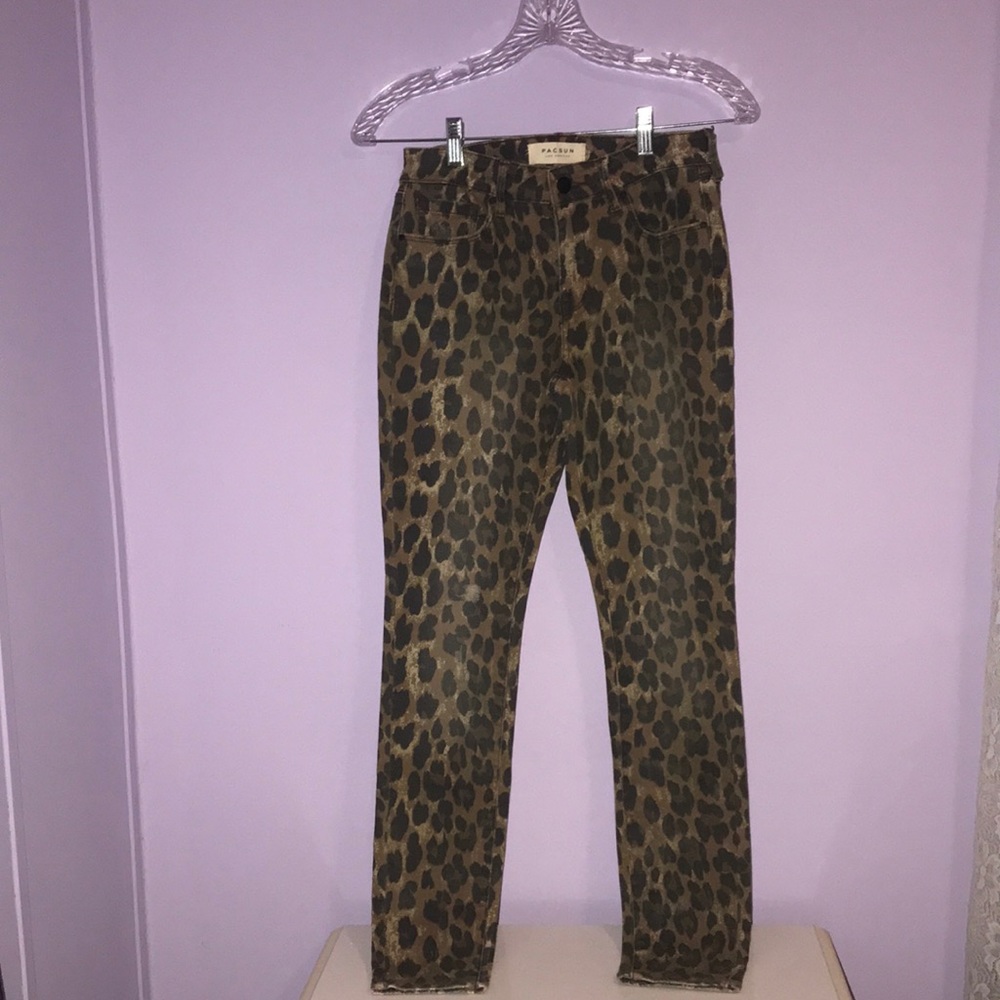 NWOT PacSun Leopard Jeans🐆